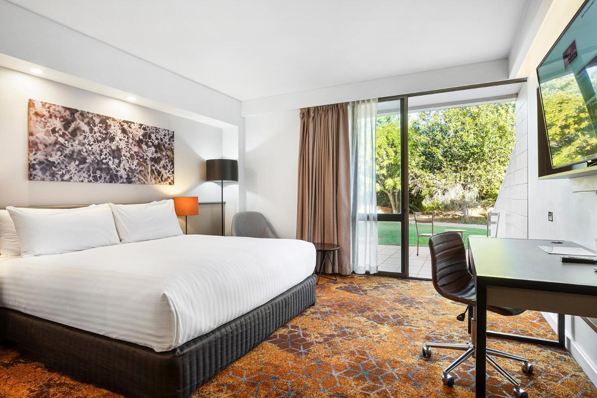Crowne Plaza Alice Springs Lasseters By Ihg Exteriör bild