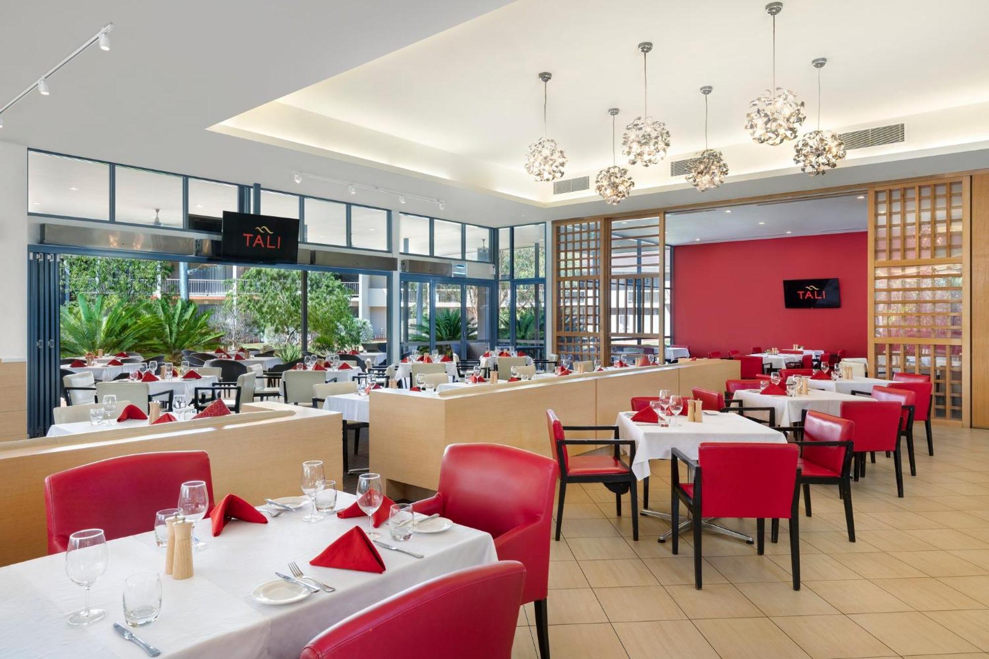 Crowne Plaza Alice Springs Lasseters By Ihg Exteriör bild